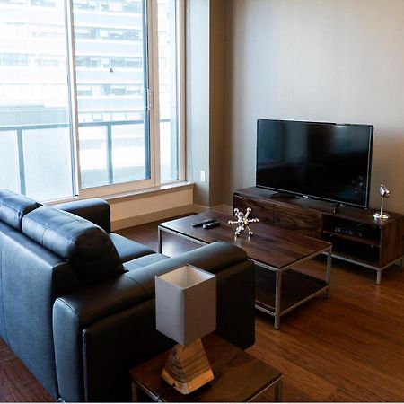 Mayfair Luxe Suites Premium By Corporate Stays Edmonton Zewnętrze zdjęcie