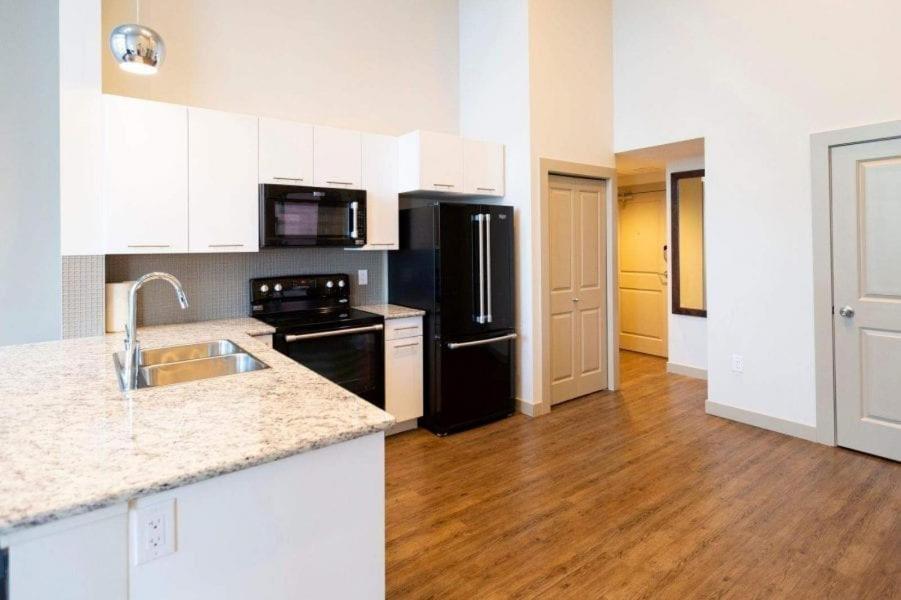 Mayfair Luxe Suites Premium By Corporate Stays Edmonton Zewnętrze zdjęcie