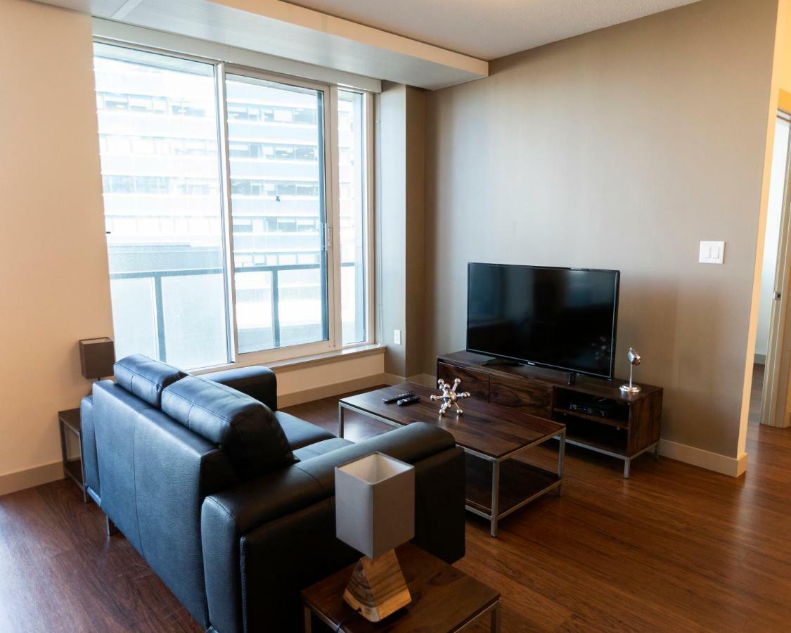 Mayfair Luxe Suites Premium By Corporate Stays Edmonton Zewnętrze zdjęcie
