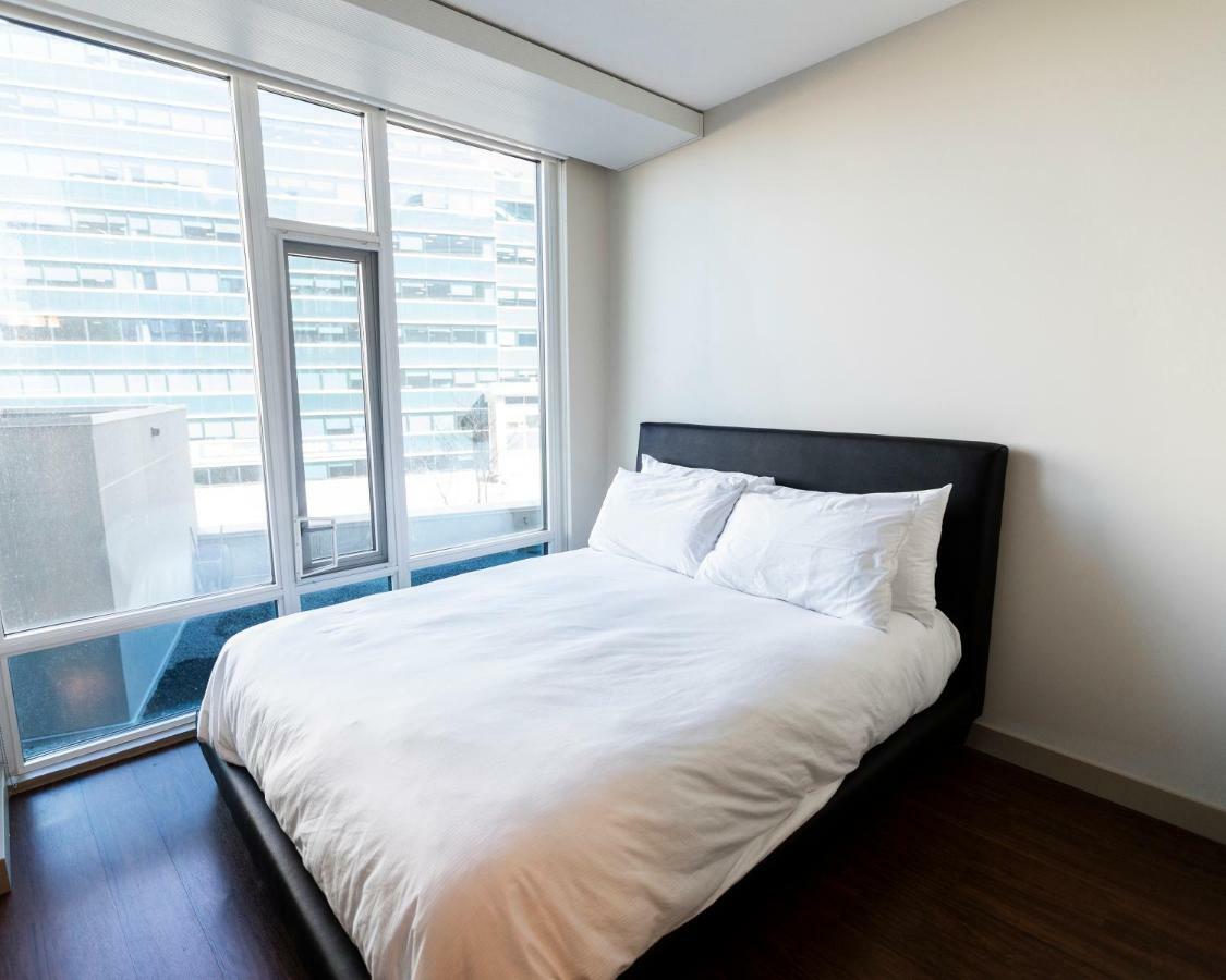 Mayfair Luxe Suites Premium By Corporate Stays Edmonton Zewnętrze zdjęcie